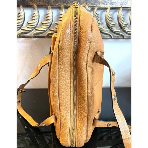 Halston Heritage Large handbag TAN Color Leather Bag Retail $495 - Picture 9 of 16